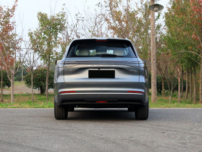 Geely Galaxy Starship 7 Фото №5